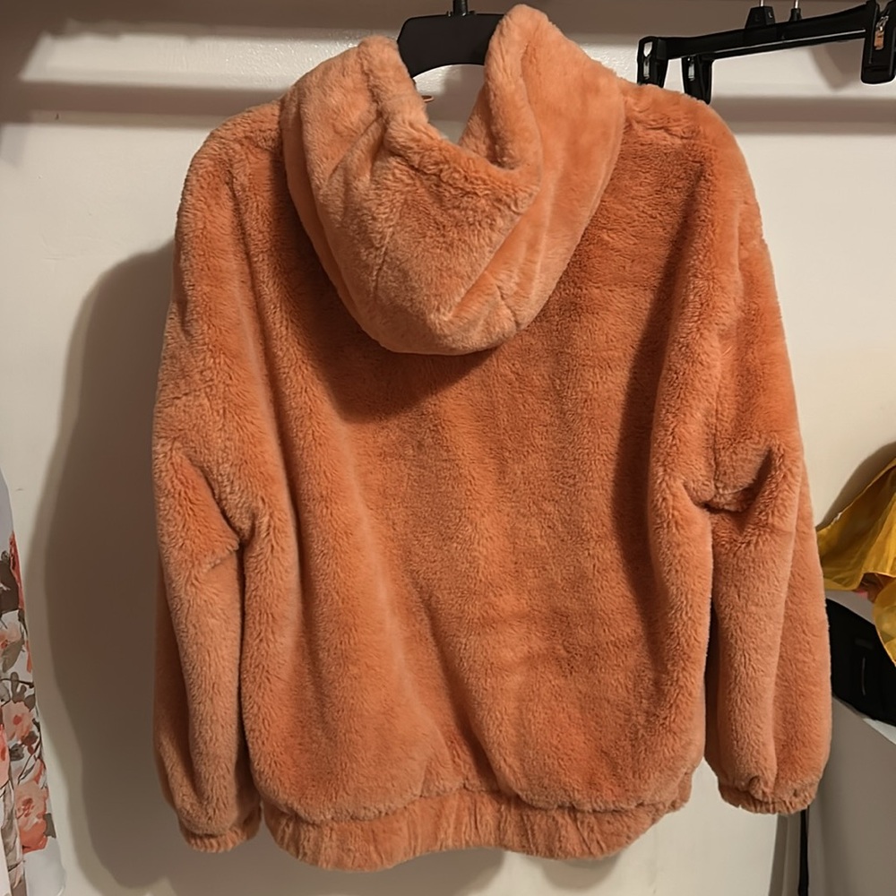 Plush Soft Jacket - Picture 6 of 7